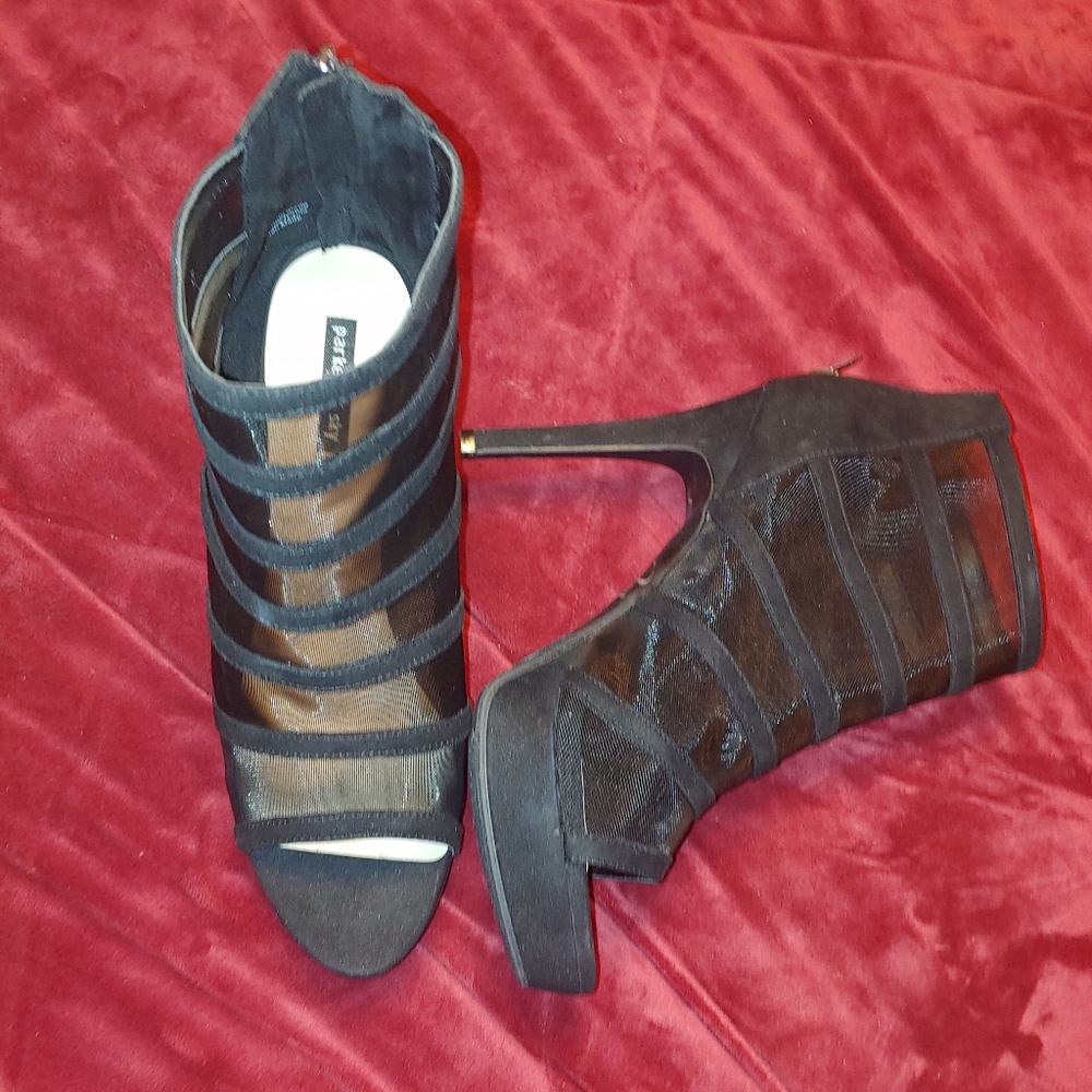 Parker & Sky Mesh Peep Toe Heels